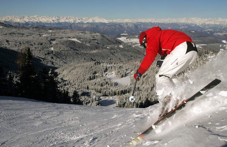 Obereggen - Ski Center Latemar, Nova Ponente/Obereggen