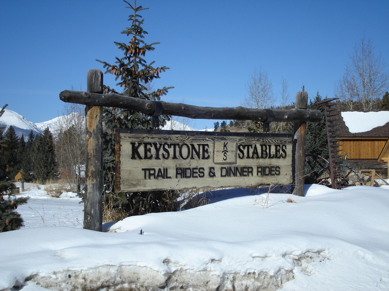 Keystone stable