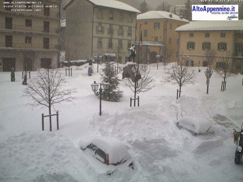 Snow - March 2010, Frassinoro Piandelagotti