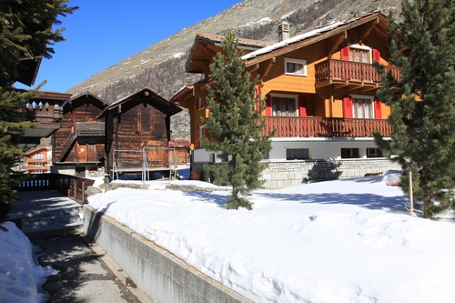 Saas Almagell Ski Resort by: MR C R Stanley
