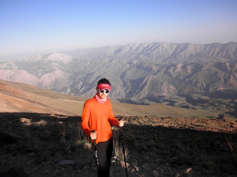 Ali Saeidi NeghabeKoohestaN, Mount Damavand