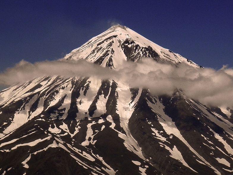 Ali Saeidi NeghabeKoohestaN, Mount Damavand