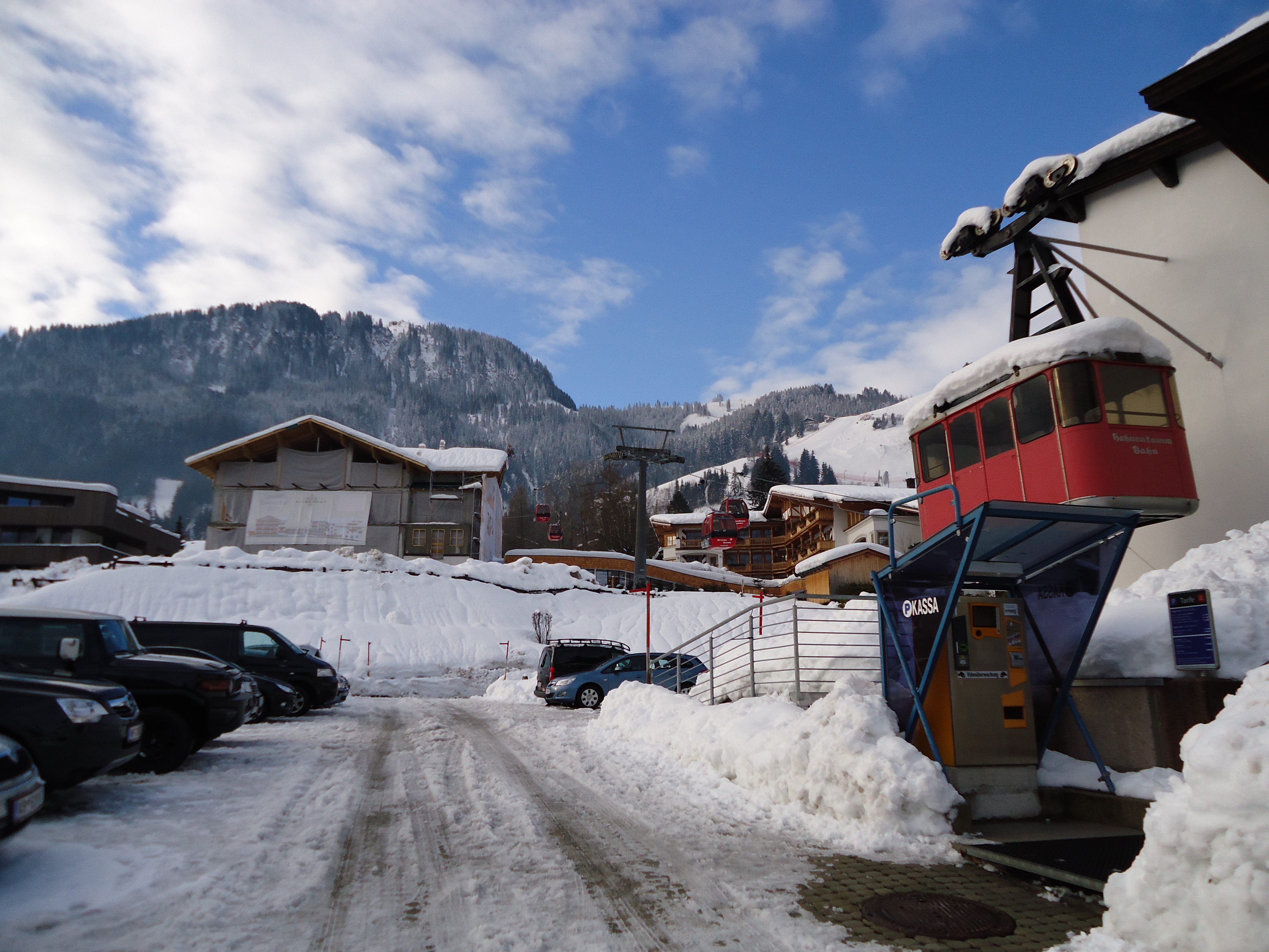 Hahnenkamm Bahn (old gondol), Kitzbühel