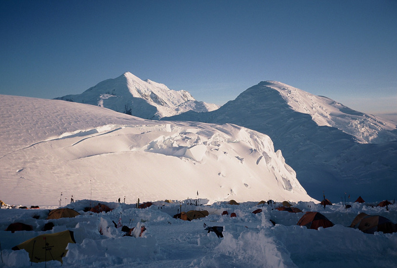 Ali Saeidi NeghabeKoohestaN, Alyeska Resort