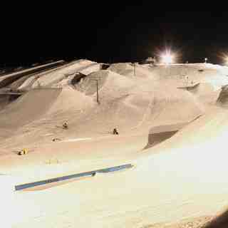 Night Riding, Snow Park