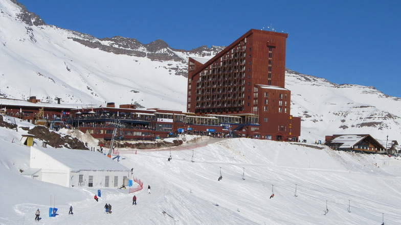 Hotel Valle Nevado desde Foxtrot