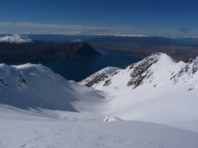 Lake Ohau from Mount Sutton