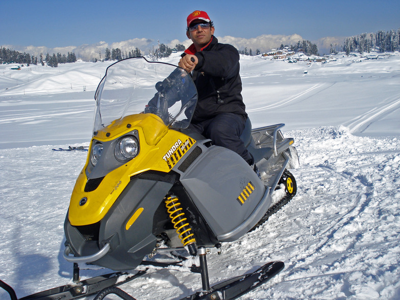 Ajaz Ashraf, Gulmarg