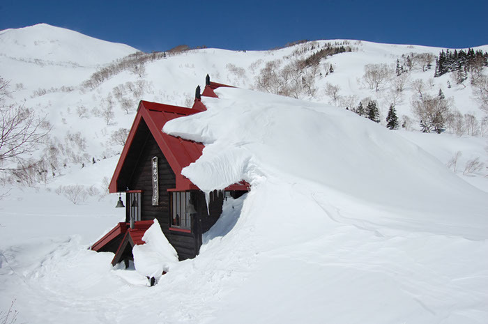 Mountain Hut, Hakuba Goryu