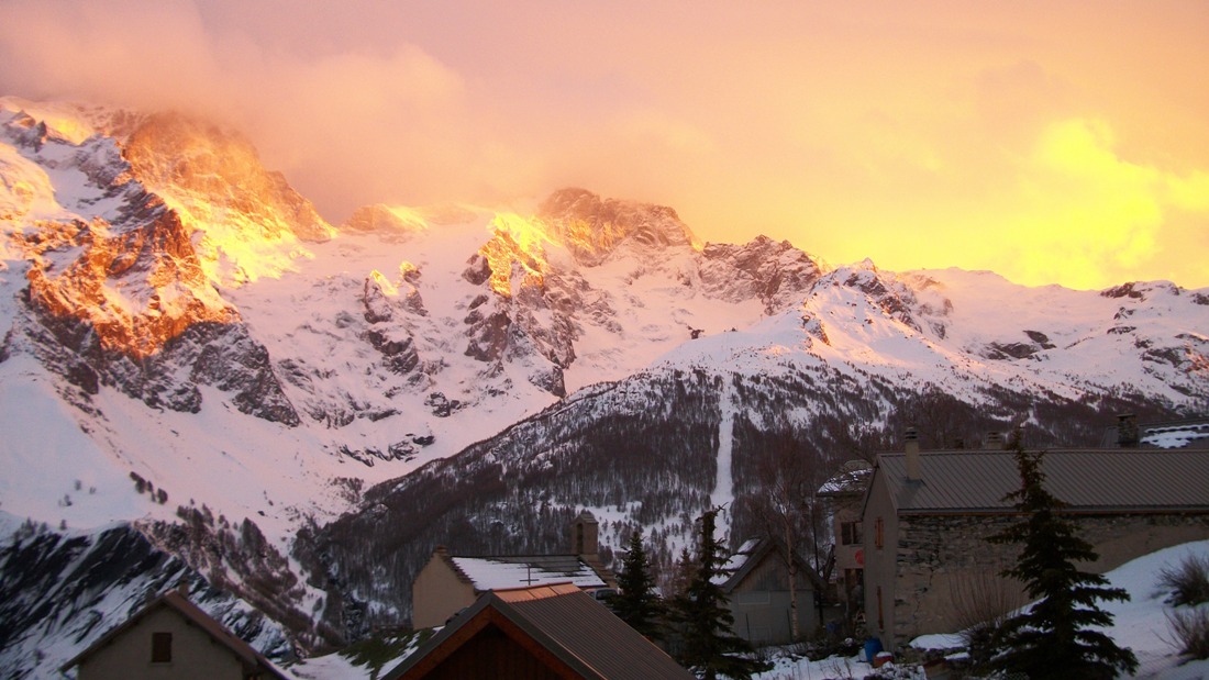 La Grave at dusk, La Grave-La Meije