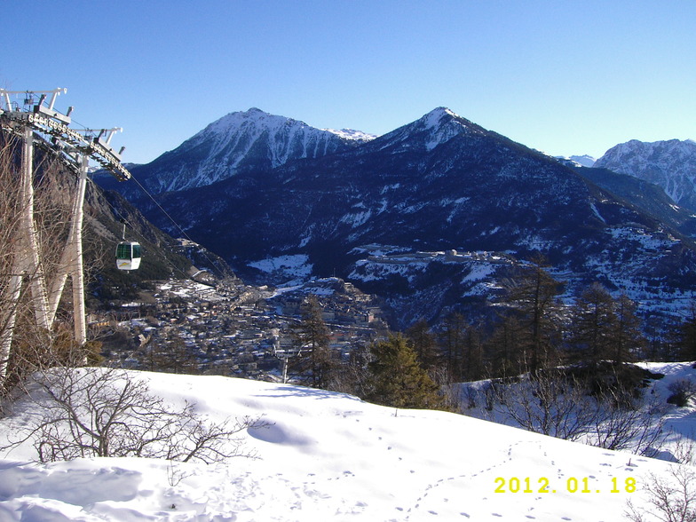 Briancon snow