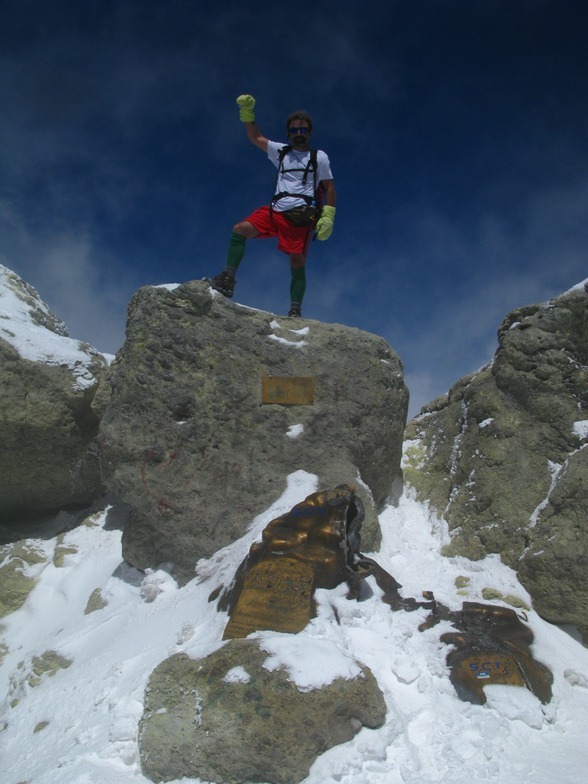 Ali   Saeidi   NeghabeKoohestaN, Mount Damavand