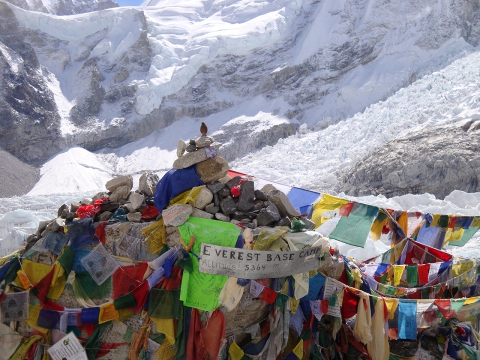 Ali   Saeidi   NeghabeKoohestaN, Mount Everest