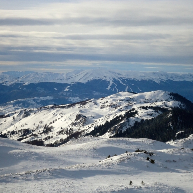 Pogled na Bjelašnicu sa Jahorine, Bjelašnica