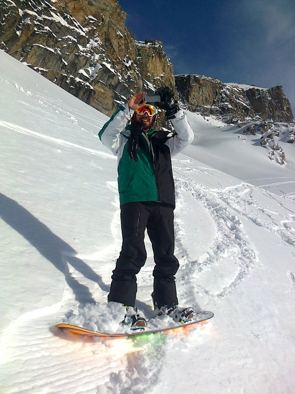 EDO... in the powder, Breuil-Cervinia Valtournenche