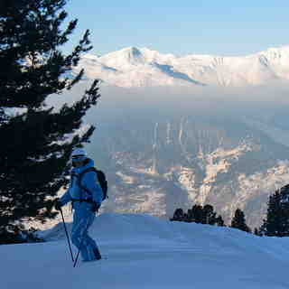 After work powder above La Tania