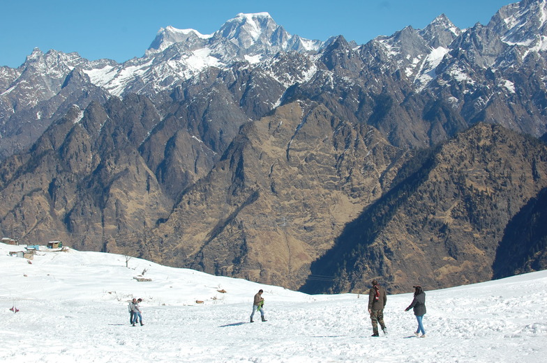 view from auli