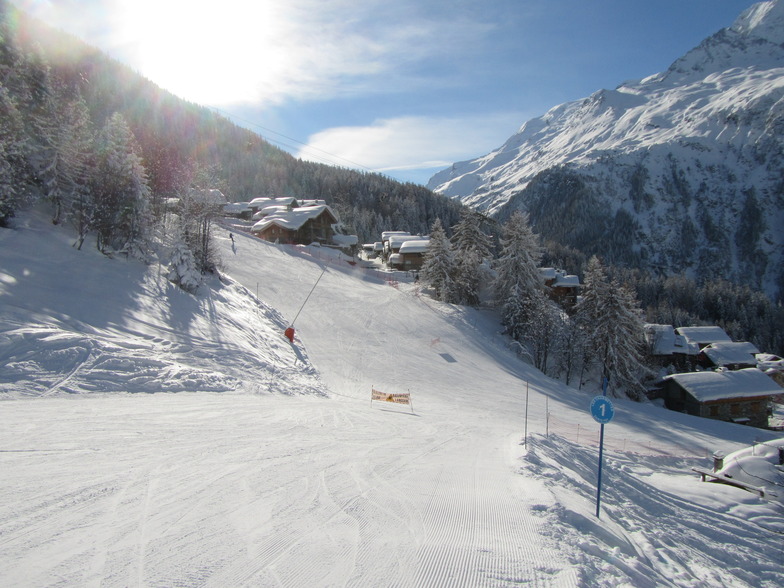 Back to Village, Sainte Foy