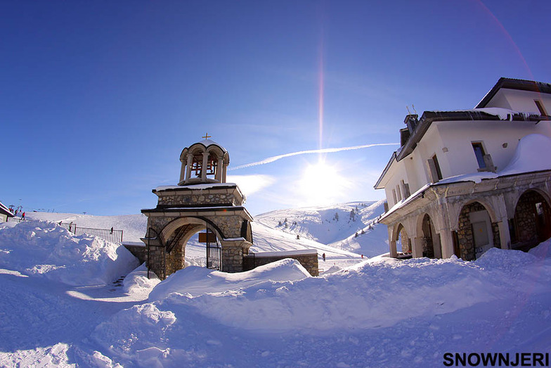 Happy Monastery, Popova Sapka