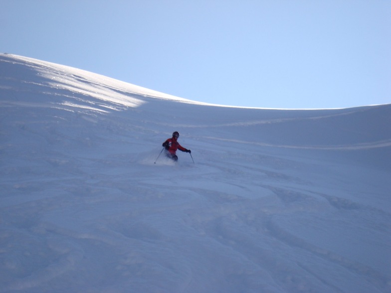 Godfrey in Deep powder, Davos