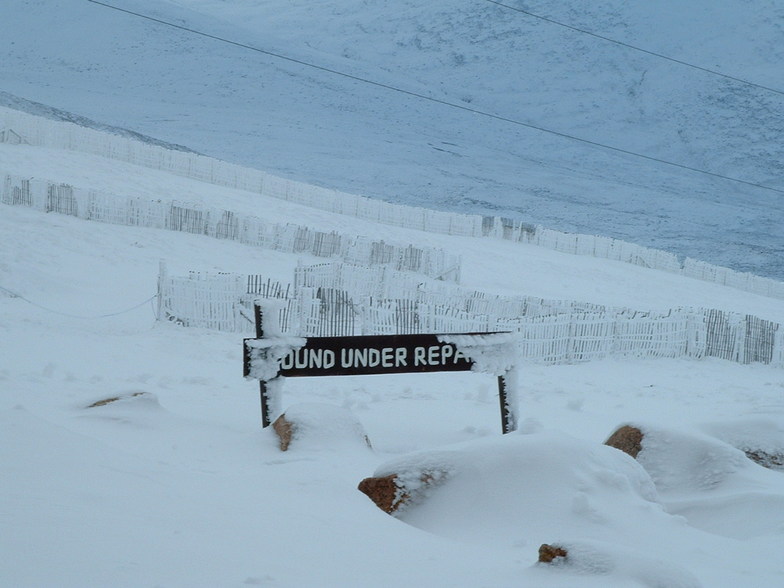 Aviemore - we do get snow, Cairngorm