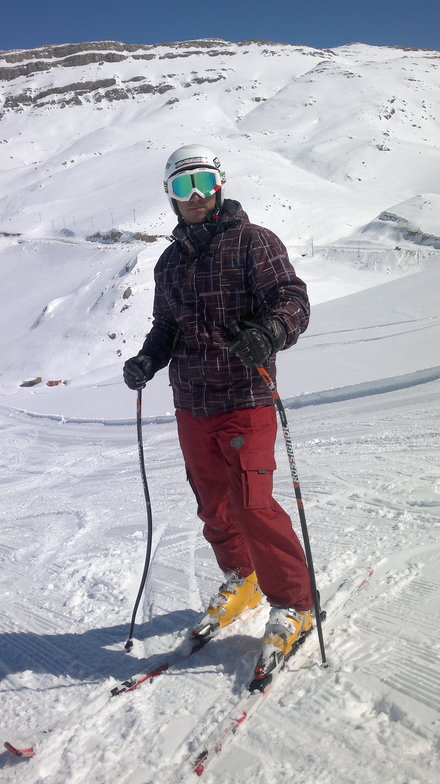 hamidreza zeraat pisheh, Pooladkaf Ski Resort