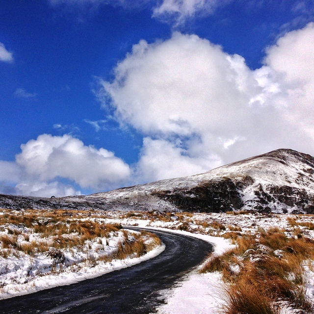 Coumfea West (Comeragh Mts) Snow: The Road to Mahon Falls