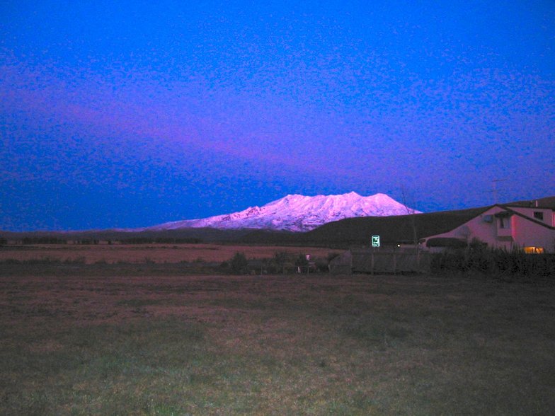 Mt Ruapehu Sunsett, Turoa
