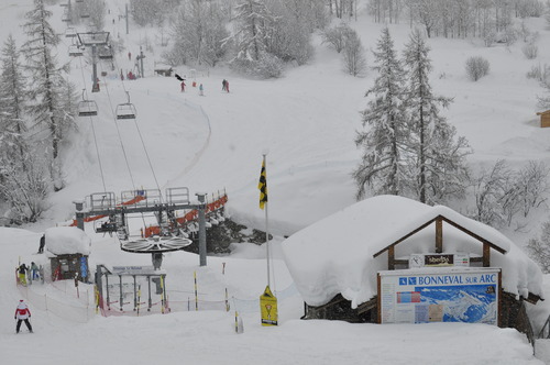 Bonneval sur Arc Ski Resort by: Robert Janda