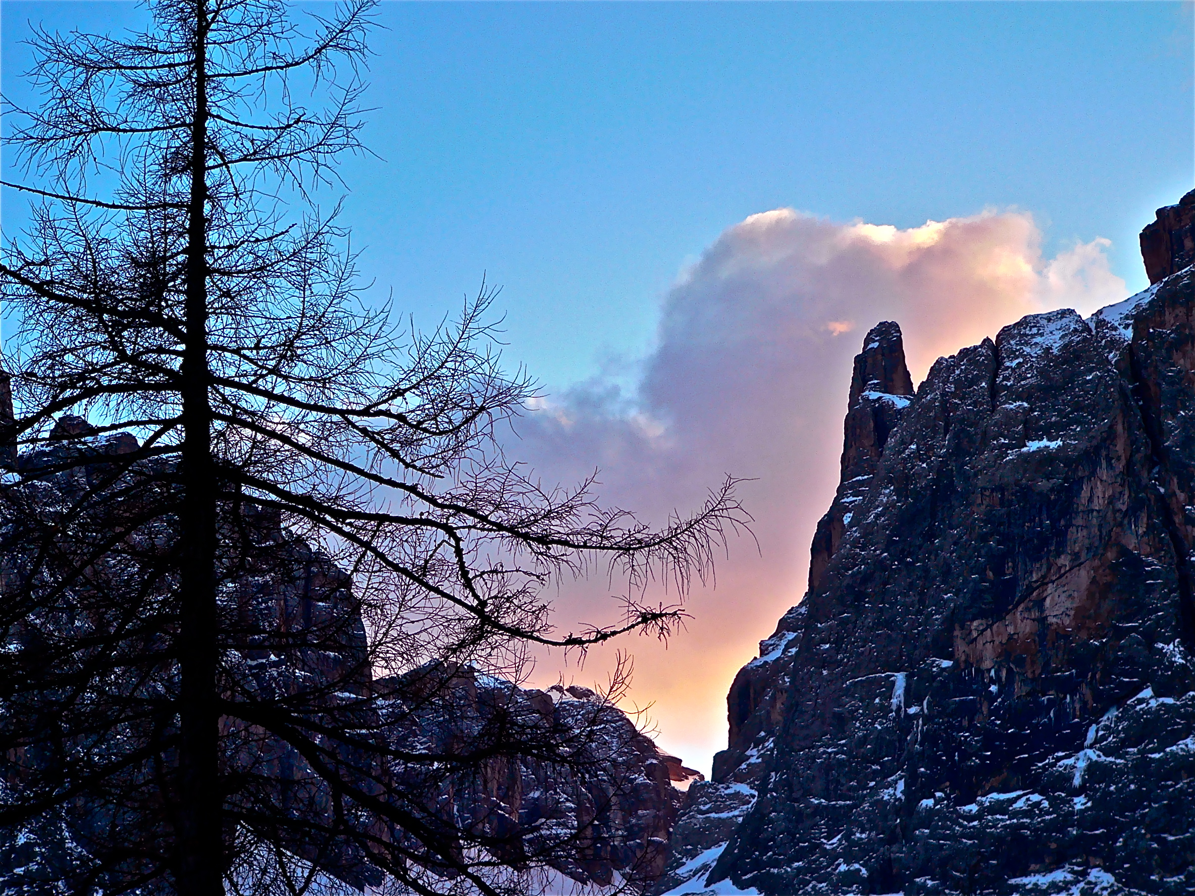 SUNSET IN THE MOUNTAINS, Badia (Alta Badia)