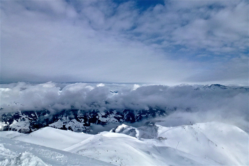 Arosa Ski Resort by: Denise Hastert