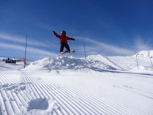 Champagny Ski Resort by: mike winter
