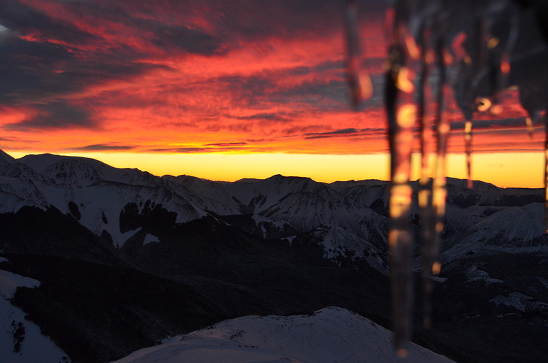 sunrise from Snowline deck, Mount Cheeseman