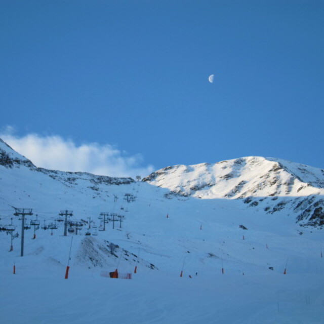 The Moon., Peyragudes