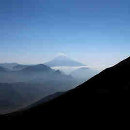 منظرۀ دماوند از قلۀ آتشکوه, Tochal