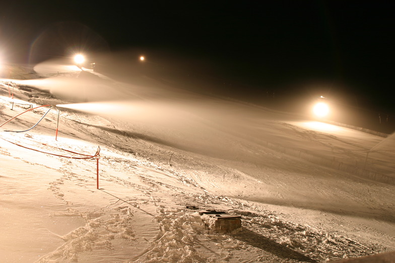 Snow making on the go, Tiffindell