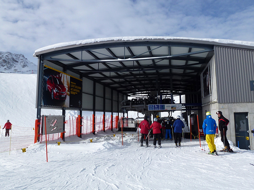 Arosa Ski Resort by: Denise Hastert