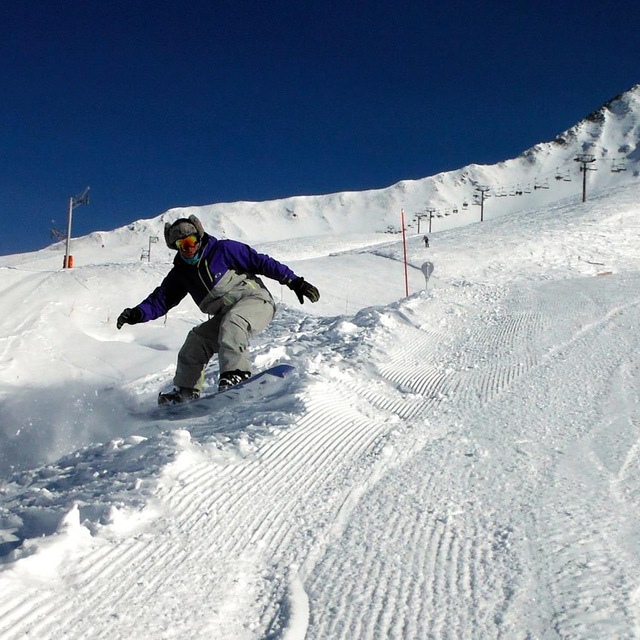 Snow...and not a soul on piste...magic !, Le Tour