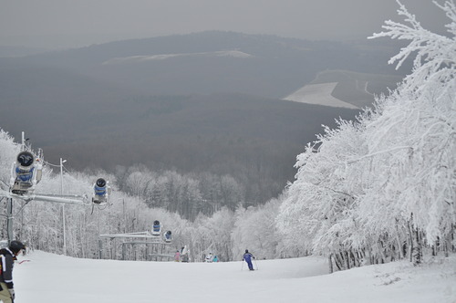 Eplény Síaréna Ski Resort by: mátyás vilmos