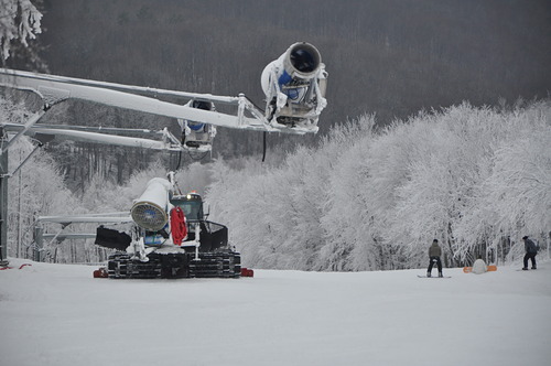 Eplény Síaréna Ski Resort by: mátyás vilmos