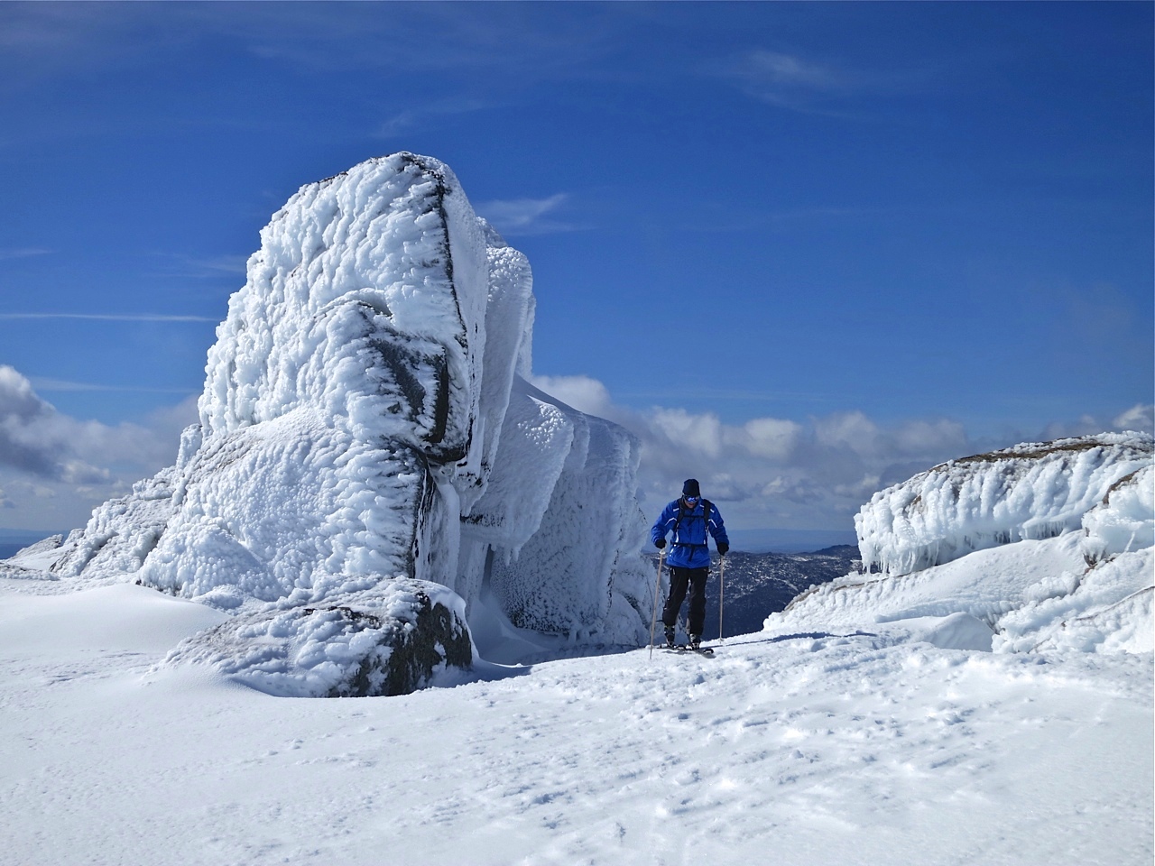 Ski Touring on Ramshead Plateau above Thredbo, Australia