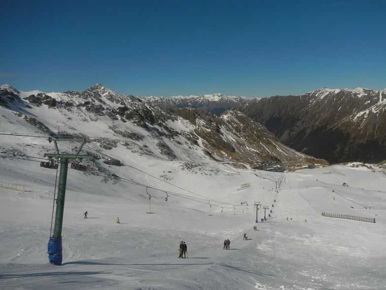 Top of T lift on Rainbow Ski field