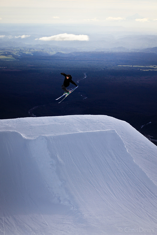 Chris Dews - tail 3, Turoa