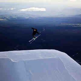 Chris Dews - tail 3, Turoa