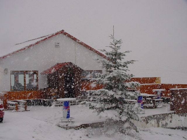 Snowbar 2069m - Greece, Mt Voras Kaimaktsalan