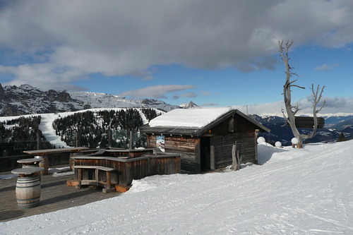 San Cassiano (Alta Badia) Ski Resort by: Marko D