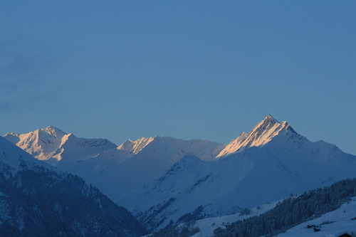 Obersaxen - Mundaun - Val Lumnezia Ski Resort by: Nicolas Vanhaelen