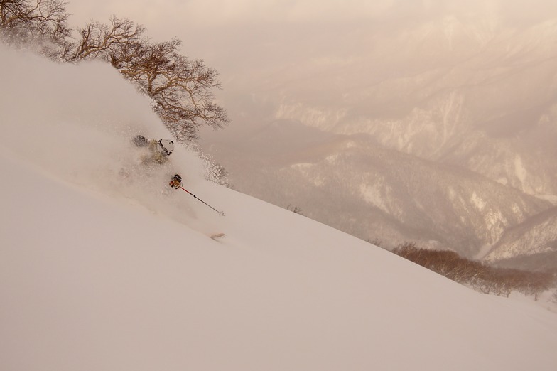 Bowl above chairlift, Kurodake