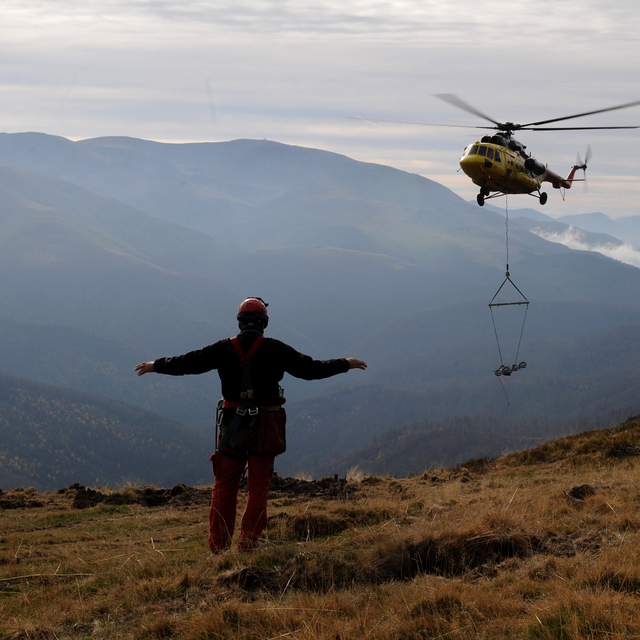 Installation of lifts in Muntele Mic - Romania