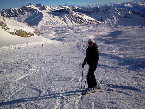 Les Diablerets Ski Resort by: Stefano Maida